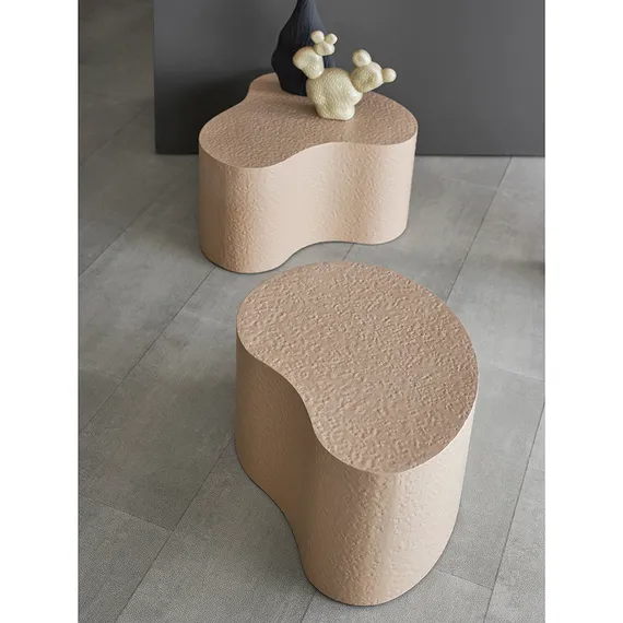 Набор из 2 журнальных столиков Grannis, бежевый