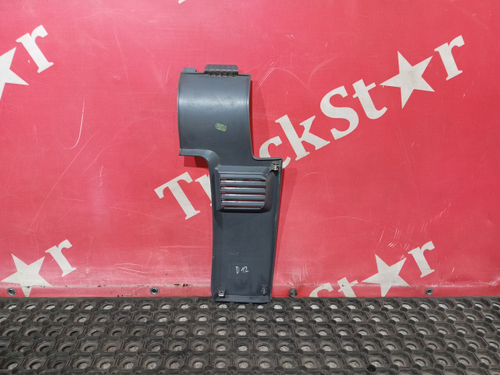 Накладка панели приборов левая 2019 год.