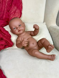 Кукла Berbesa виниловая 42см Martina (5502K)