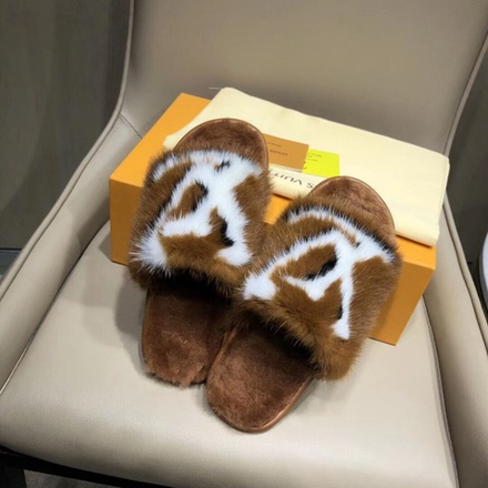 Louis Vuitton Fur Slide