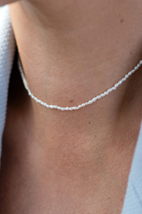 Колье - чокер с рисовым жемчугом