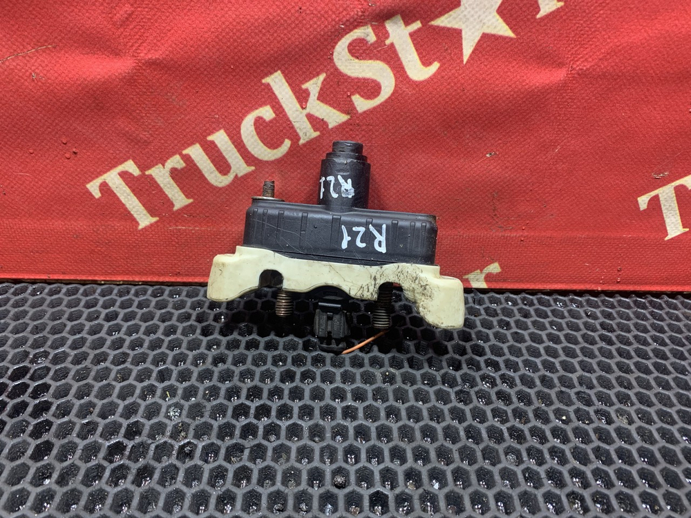 Выключатель массы