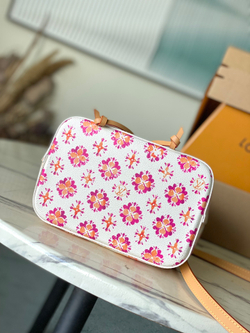 Louis Vuitton NeoNoe BB