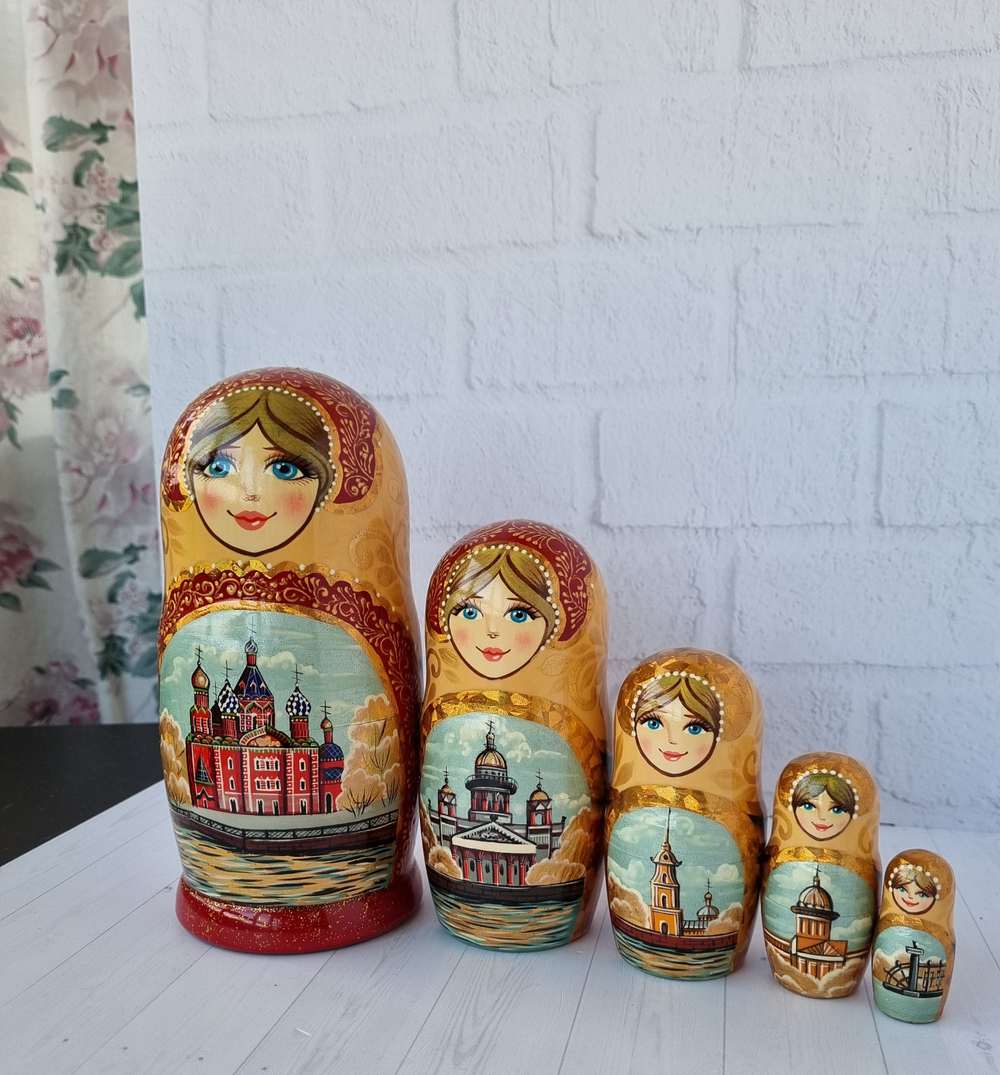 Матрёшка "Виды города" 5мест