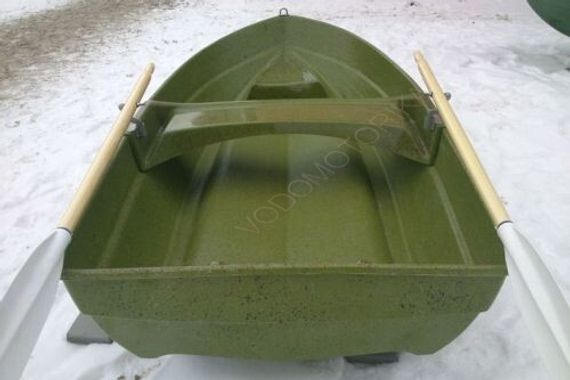 Пластиковая гребная лодка Шарк-240 Lite