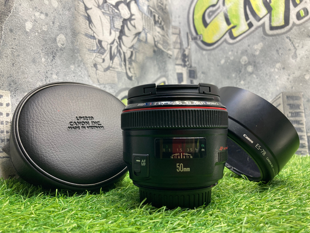 Canon EF 50mm 1.2L USM