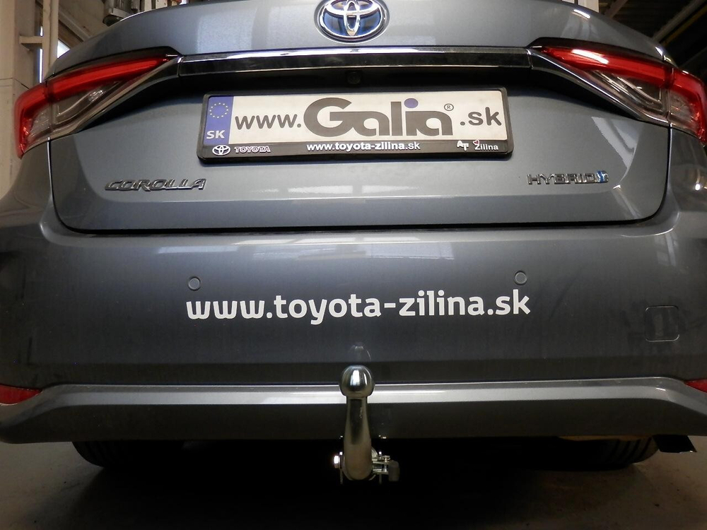 Фаркоп оцинкованный Galia T074C для TOYOTA Corolla, 4doors, 2019-(паспорт и сертификат в комплекте)(без электрики)