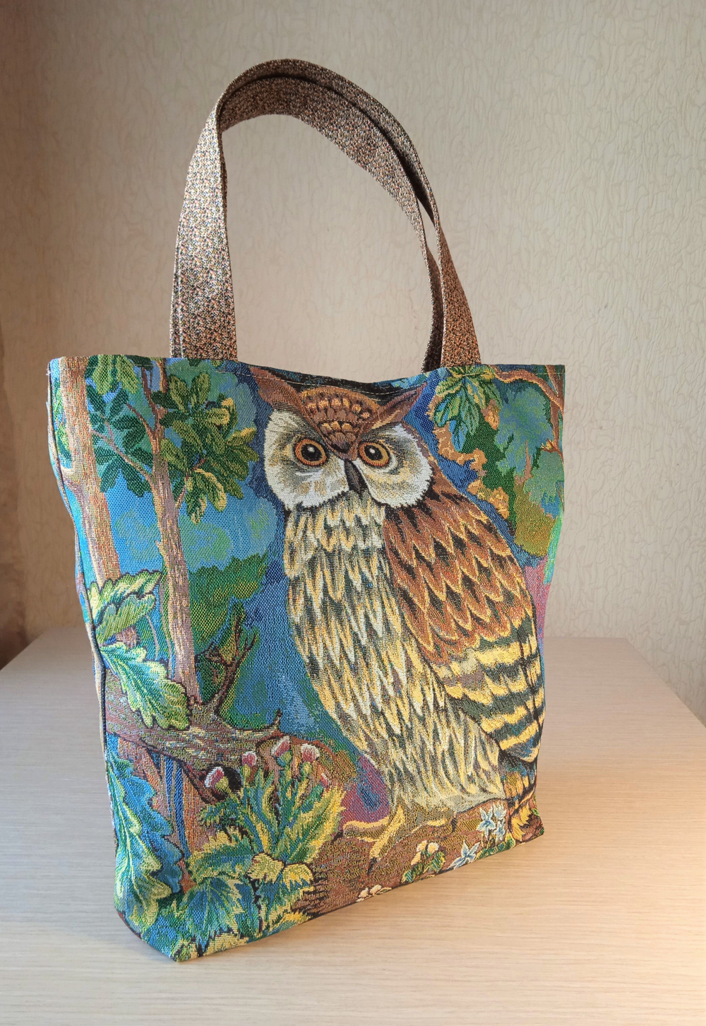 Гобеленовая сумка Филин Фил (39х39х12)