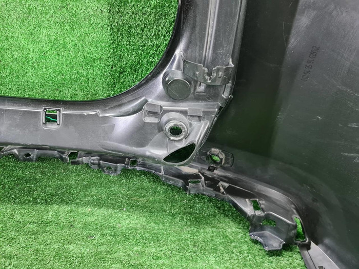 Бампер задний Toyota Land Cruiser 300 (2021-н.в.)