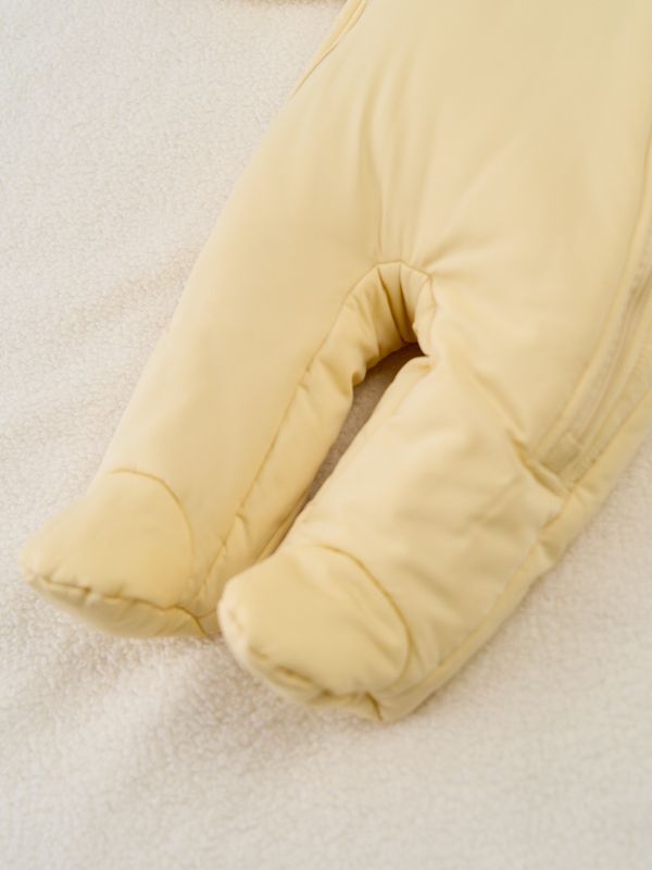 Комбинезон демисезонный с закрытой ножкой 