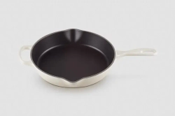 Le Creuset Сковорода глубиной 26 см. Фирменное безе.