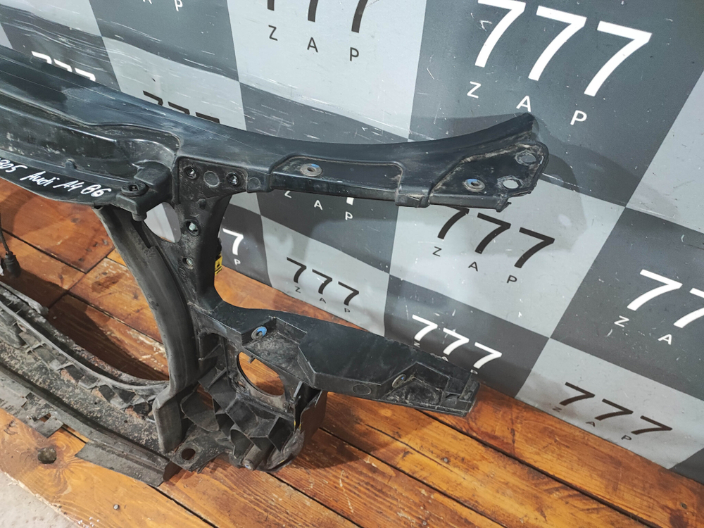 Панель передняя Audi A4 (B6) Б/У Оригинал 8E0805594B