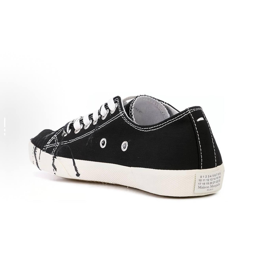 Maison Margiela Tabi Painted