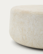 Цементный столик Drasi с отделкой под травертин Ø90 см