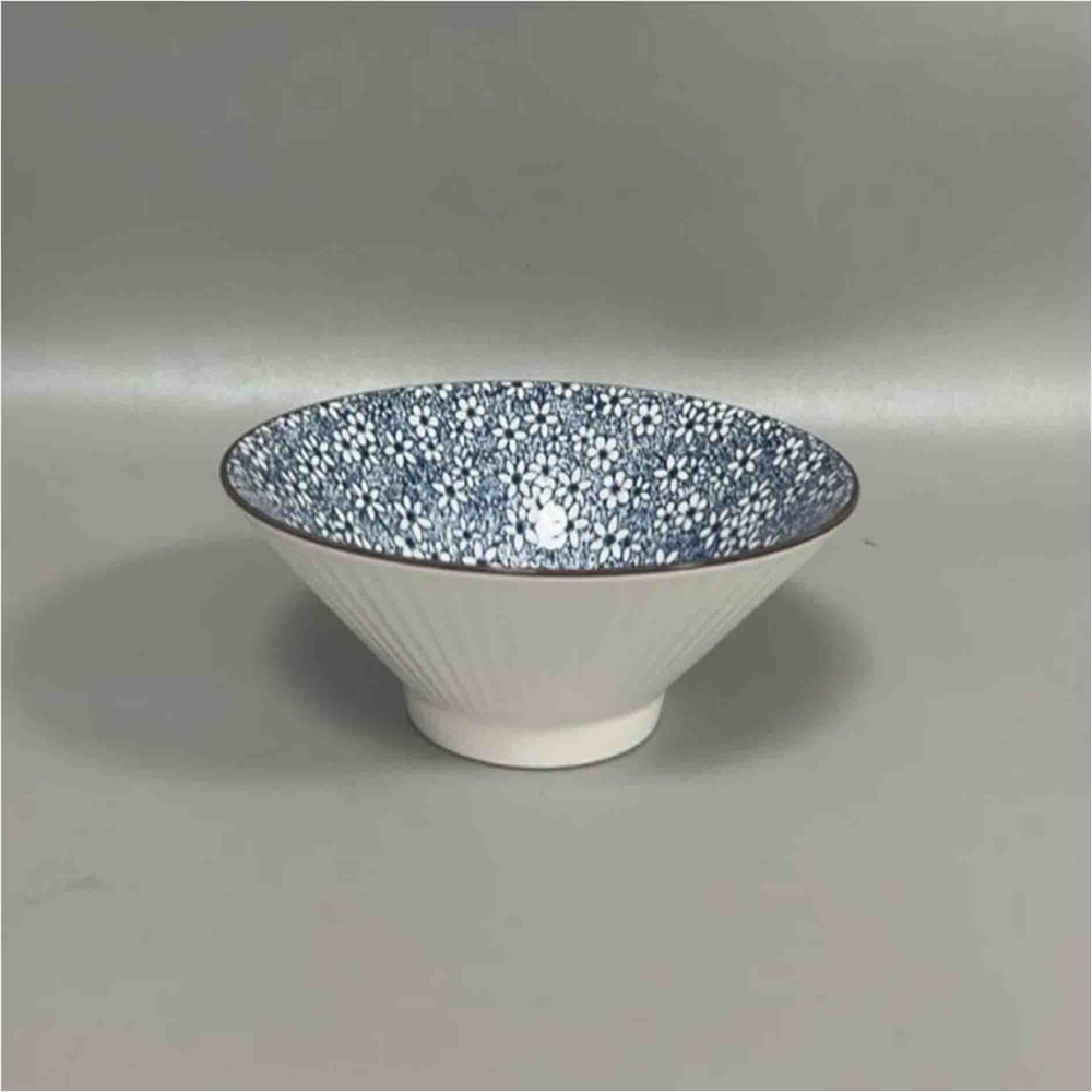 Салатница с синими цветами