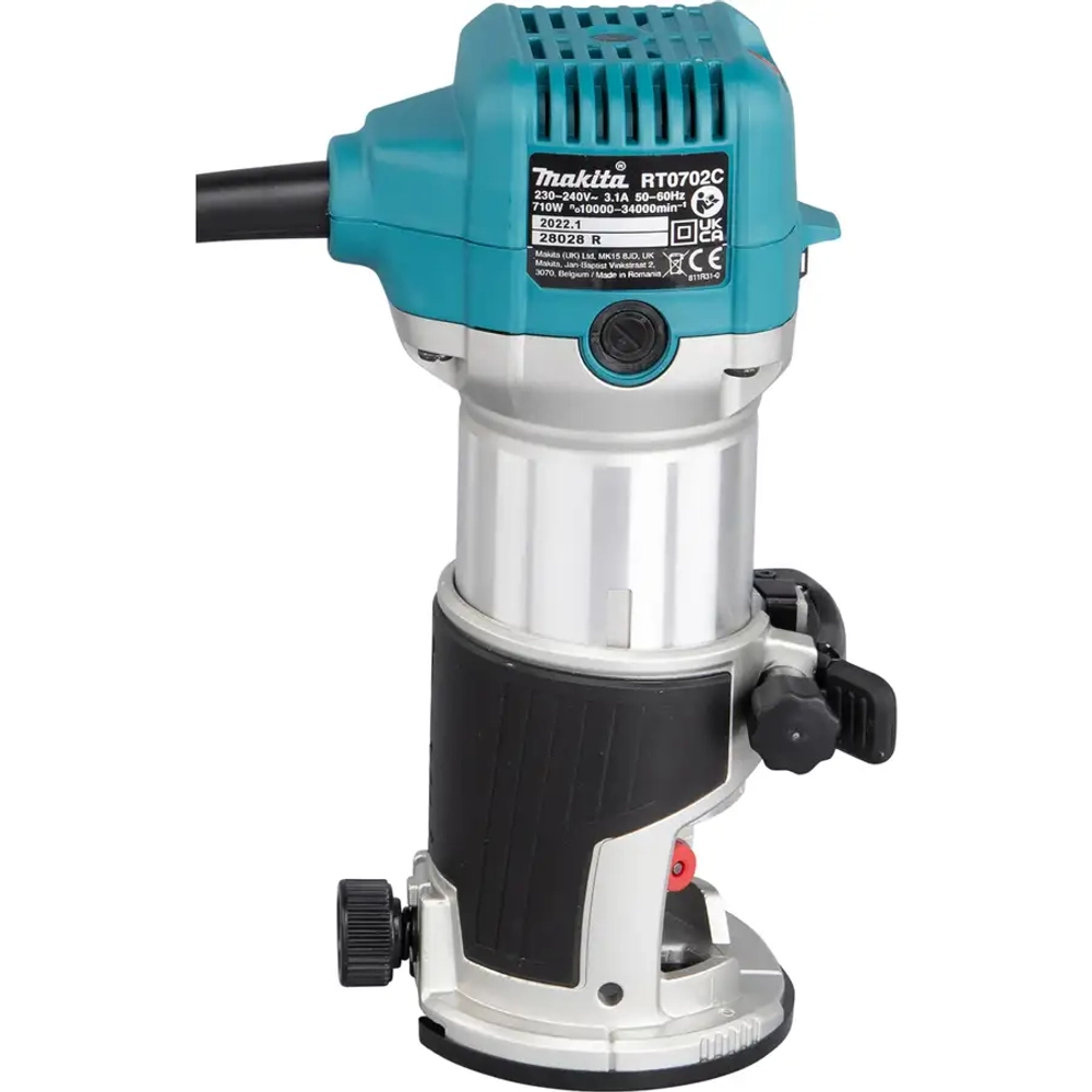 Фрезер Makita RT0702C