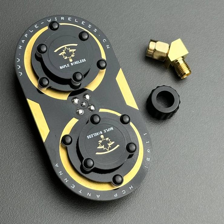 Антенна Maple Wireless 11dBi circularly polarized antenna 4.9G RP-SMA