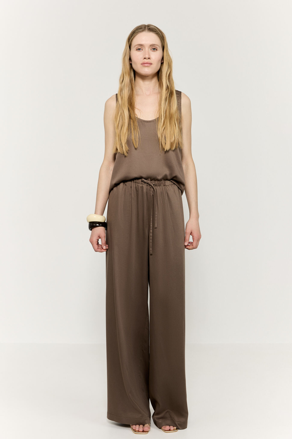 Брюки струящиеся