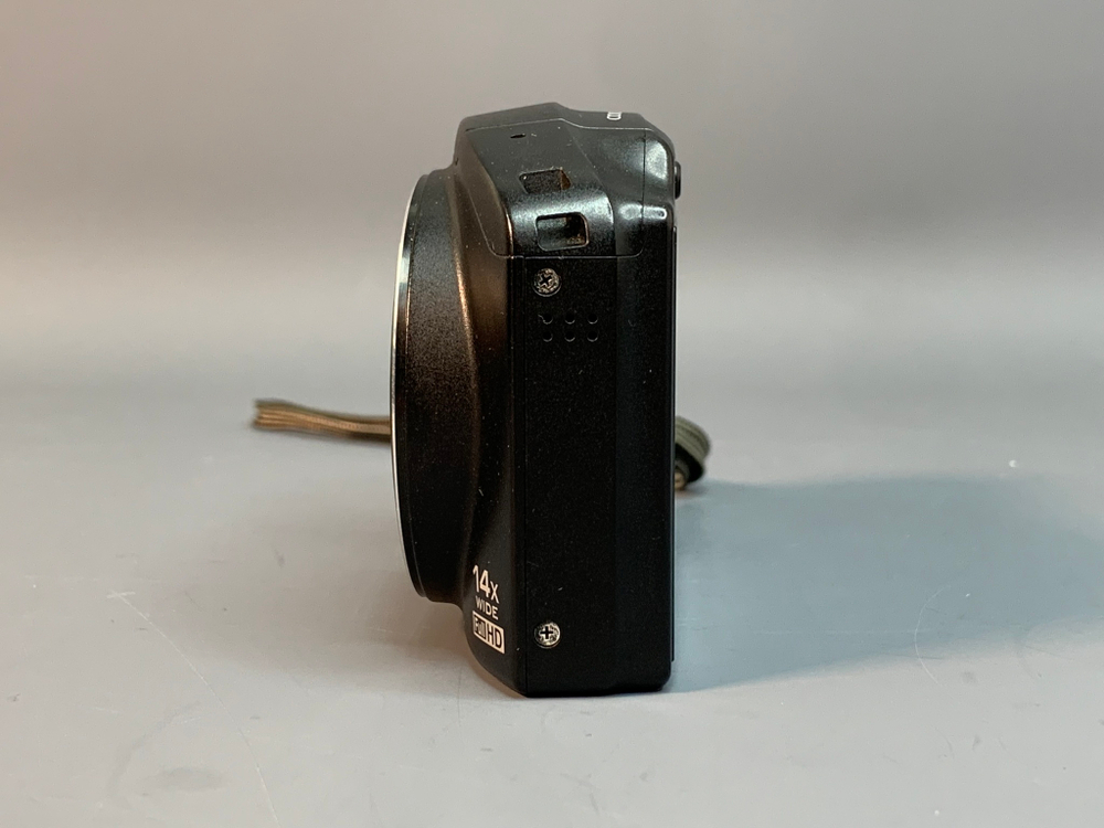 Nikon Coolpix L610 крышка не закрывается