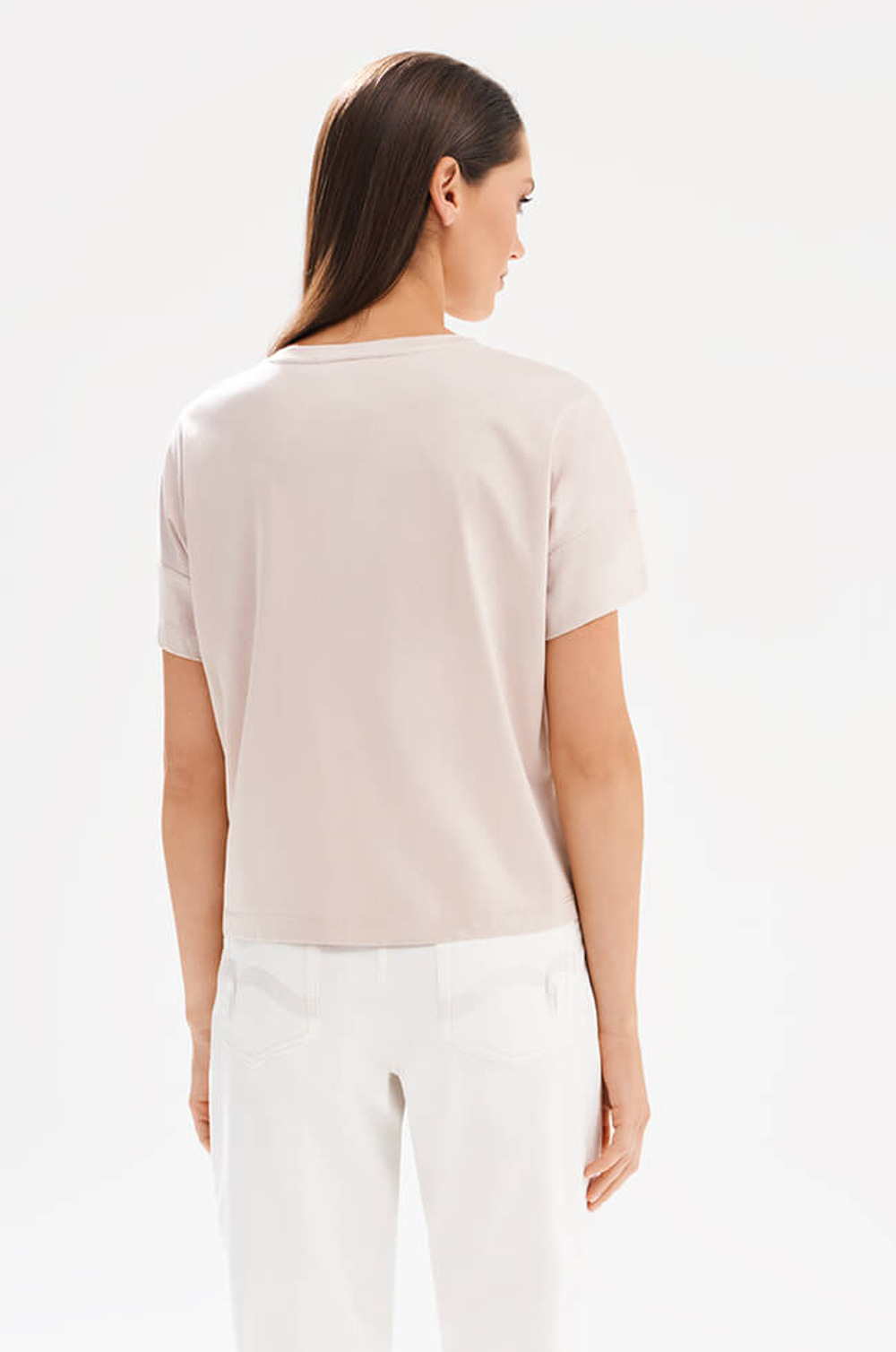 23530 Футболка женская (латте)