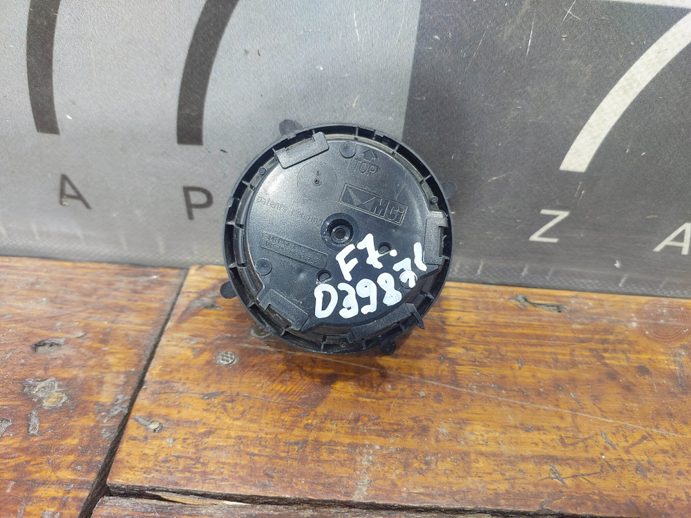 Моторчик зеркала Haval Jolion 21-нв Б/У Оригинал 30000300