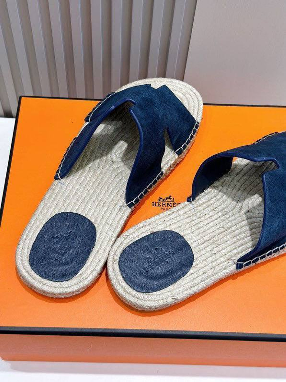 Шлепанцы Hermes