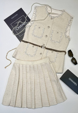 Костюм CHANEL