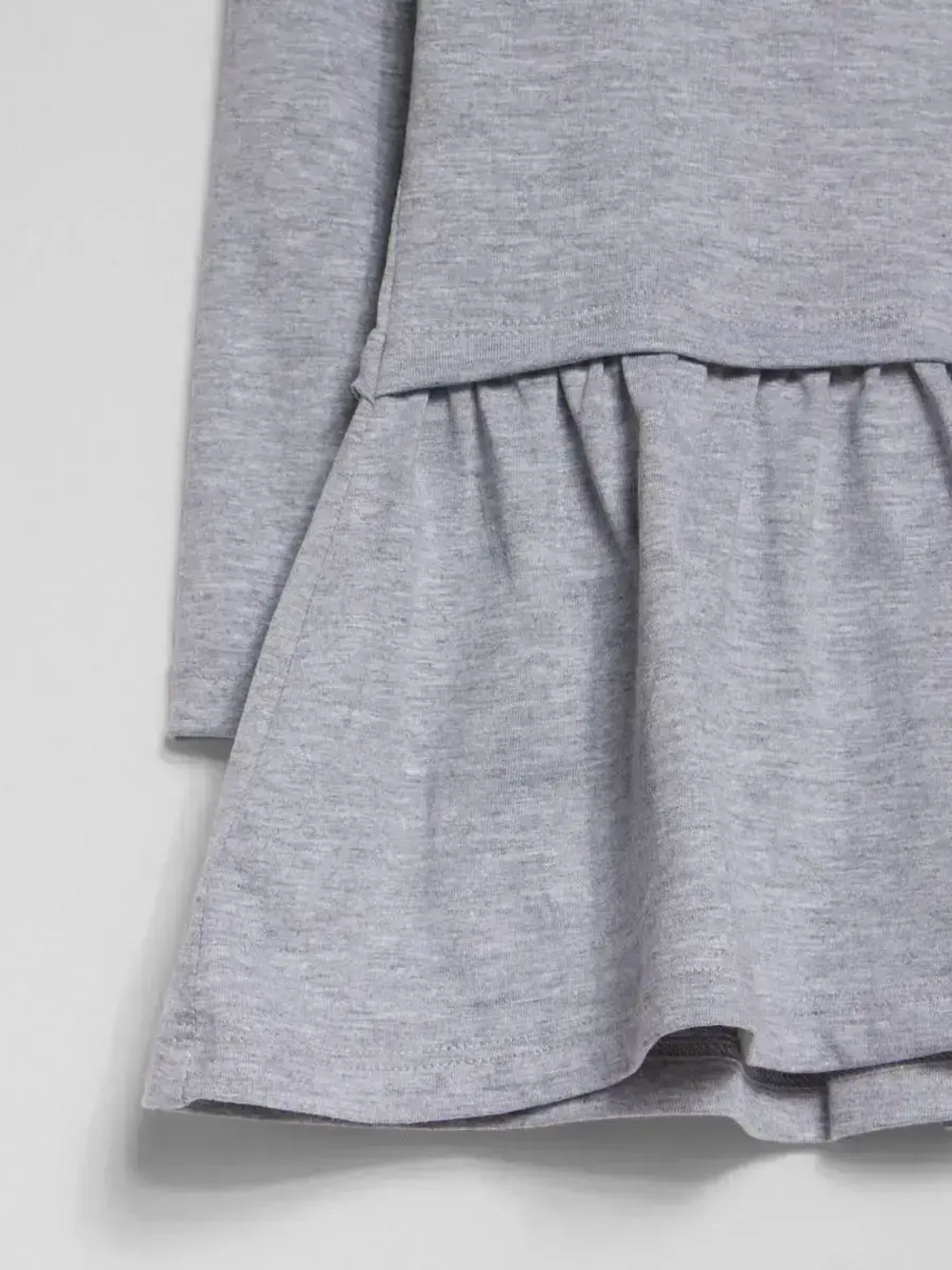 Платье для девочки в садик