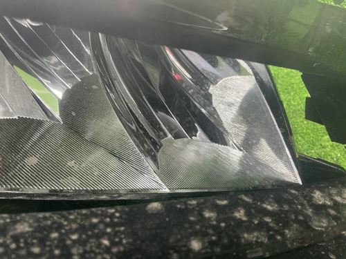 Битая Фара правая Skoda Karoq (2017-2021) LED