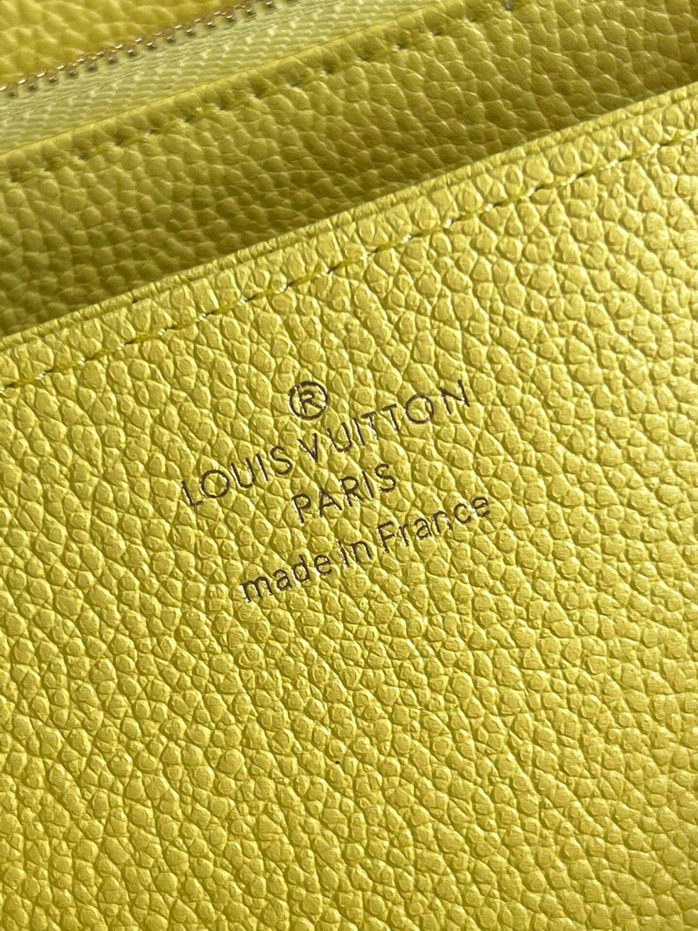 Louis Vuitton Zippy Wallet