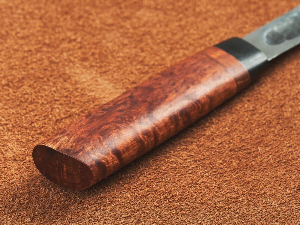 Малый шкуросъемный нож "Якут" с кованым долом, рукоять мореная карельская береза