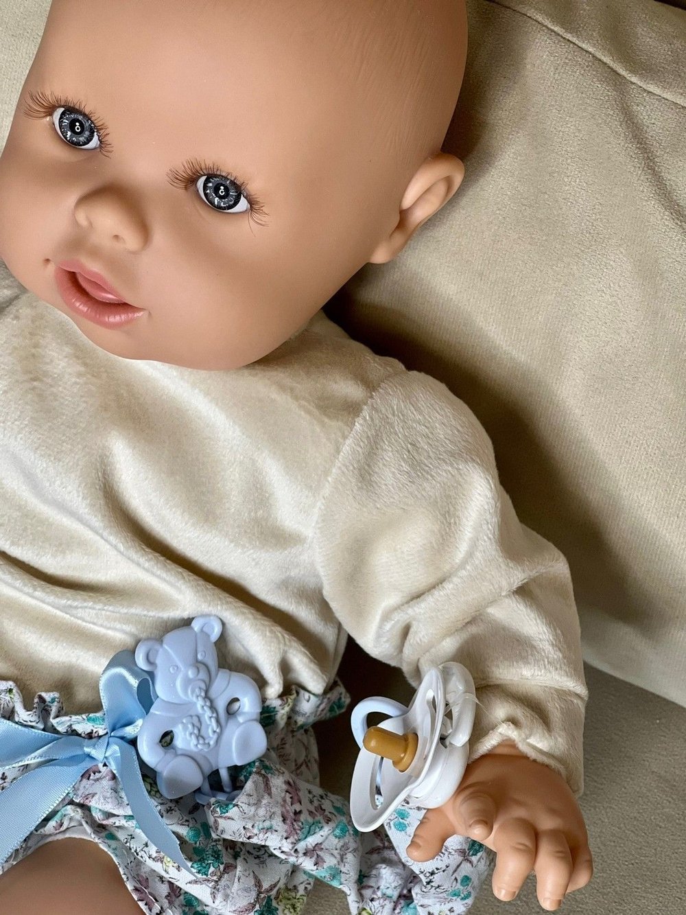 Кукла BERJUAN мягконабивная 50см Baby Lloron (6019)