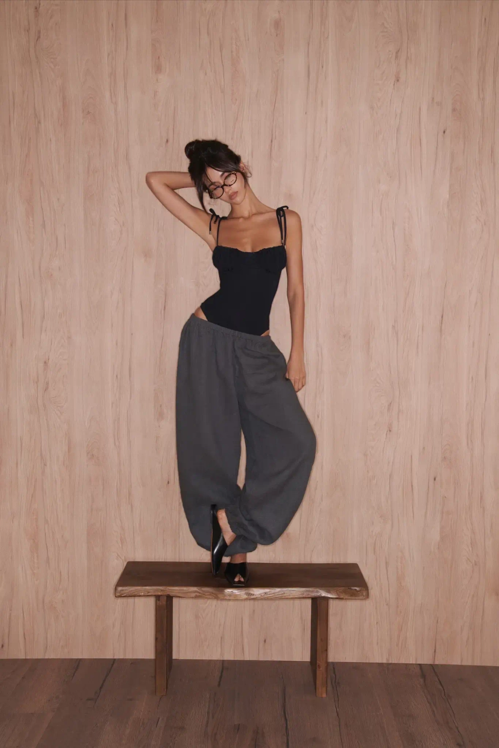 Слитный купальник Mia, Черный