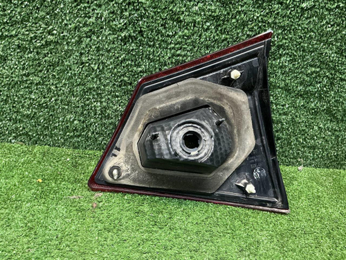 Фонарь левый внутренний Suzuki Vitara 2 (14-19)