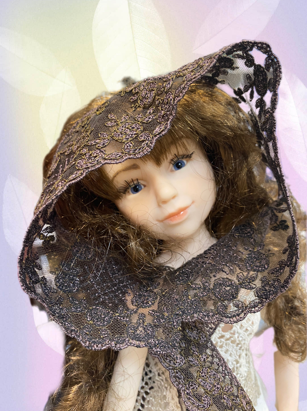 кружево на сетке вышивка шелк/хлопок (Франция) ш-7см отрез 0.9м