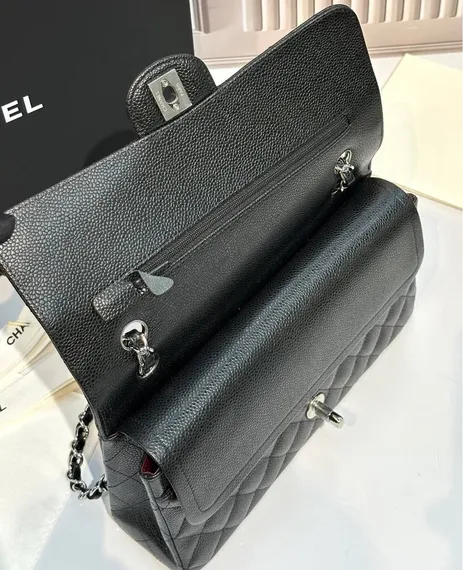 Женская сумка Chanel Timeless Jumbo черный