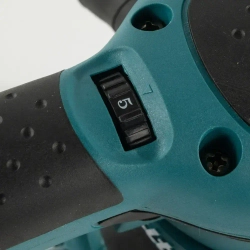 Эксцентриковая шлифмашина Makita 300W