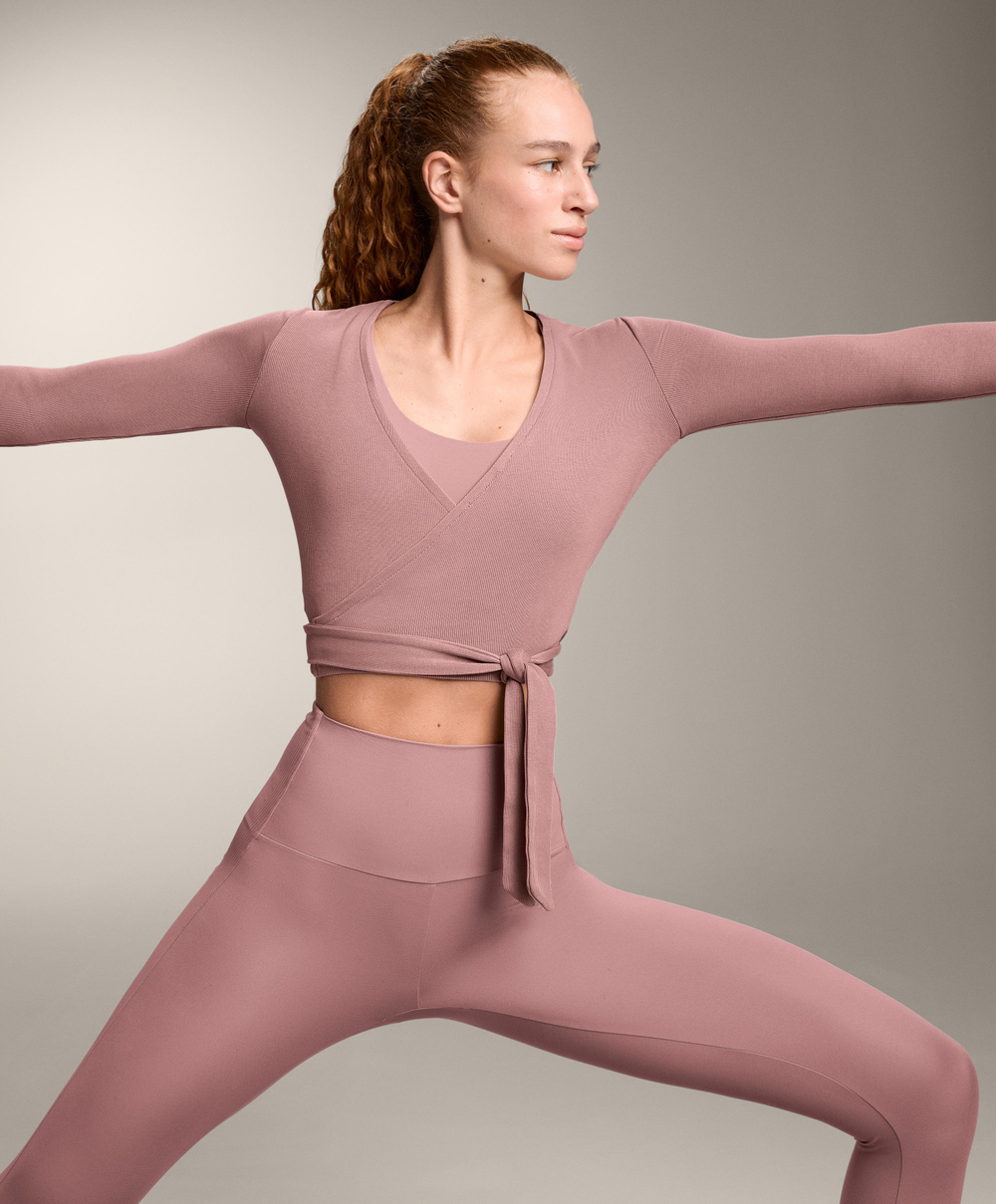 Oysho Футболка с длинными рукавами на запахе, розовый