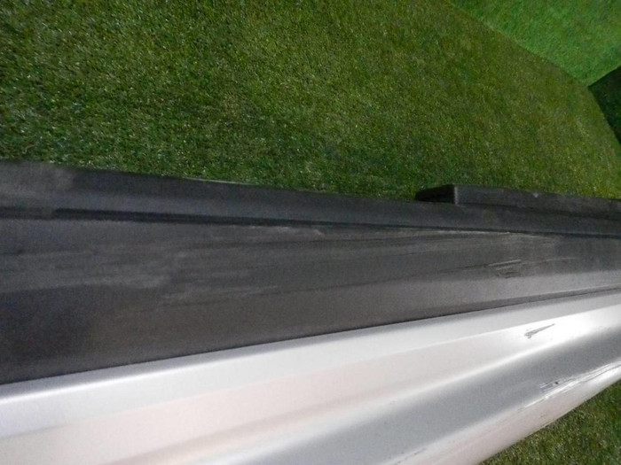 Накладка порога правая Mini Countryman F60 (16-23)