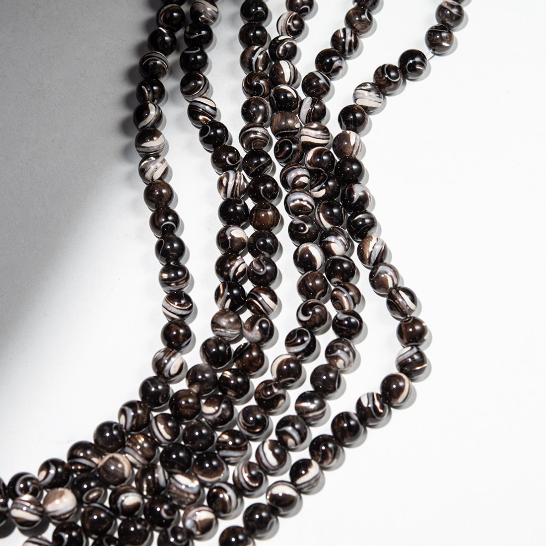 Перламутр морских ракушек, шоколадного оттенка "Зебра", шар 8,7мм