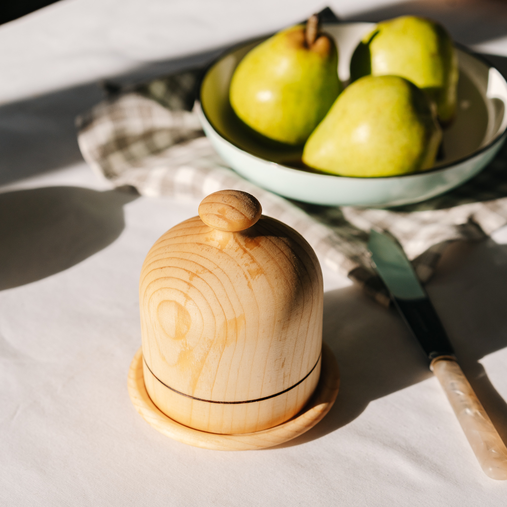 Масленка из дерева Сибирский Кедр для сливочного масла MS9