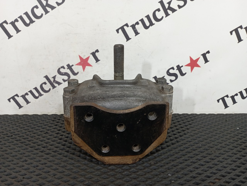 Подушка двигателя задняя 2017г.