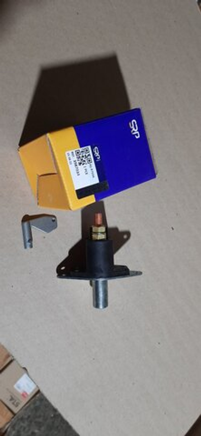 Выключатель массы 3987034