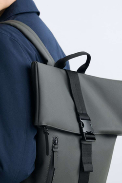 ZARA ПРОРЕЗИНЕННЫЙ РЮКЗАК С КЛАПАНОМ, СЕРЫЙ