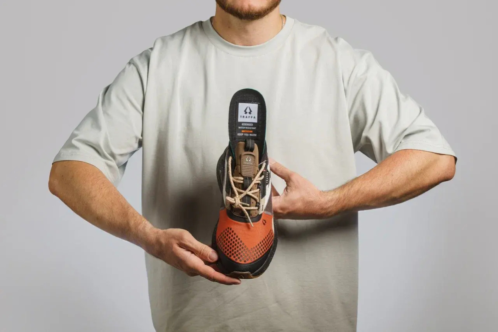 Кроссовки мужскиеTRAFFA/KANDA, Mens low shoes, оранжевый