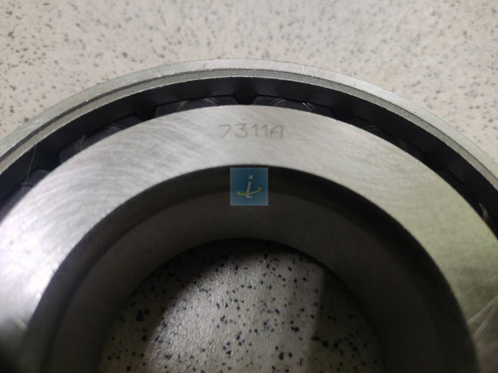 Подшипник на пром. вал задний (6-7311АК, 30311) 8.8261