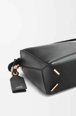 Loewe Маленькая сумка натуральной кожи, черный