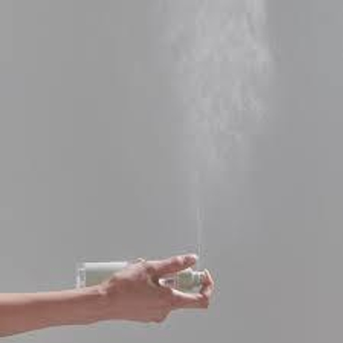 Celimax Ji Woo Gae Heartleaf BHA Body Mist мист для тела с BHA против акне