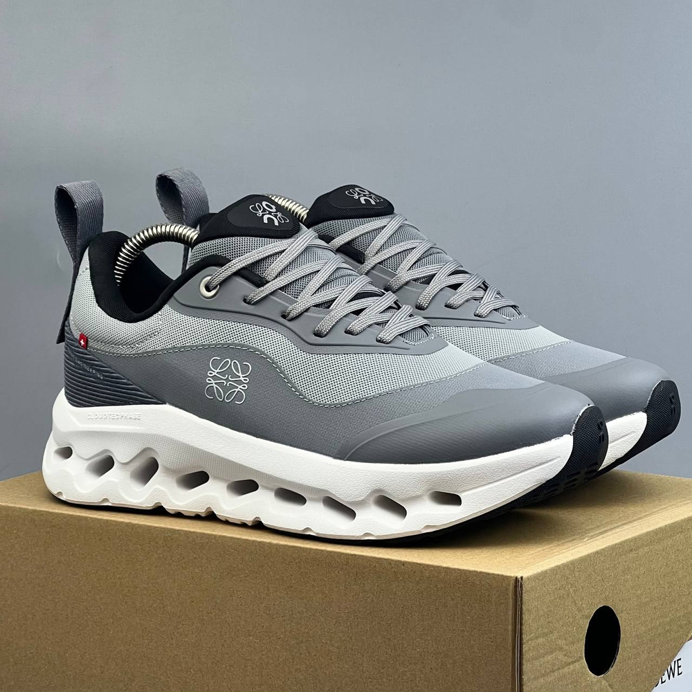 OC Cloudtilt x Loewe