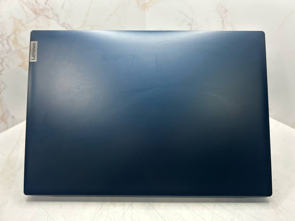 Ноутбук Lenovo IdeaPad 3 17ADA05 (81W2003XRK) 17.3"/AMD Ryzen 3 3250U/RAM 8 GB/SSD 256 GB/AMD Radeon Vega 3/1600х900/TN/DOS/Подсветка кл-ры:нет/синий. Состояние: Уценка/царапины на крышке матрици